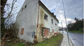 Rodinný dům, obec Lom, k.ú. Loučná u Lomu, ev.č. 178E2693AP - 1
