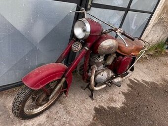 Jawa 250 typ 353 - kývačka