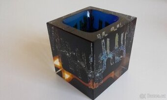 Exbor Czechoslovakia Art Glass Vessel - 1