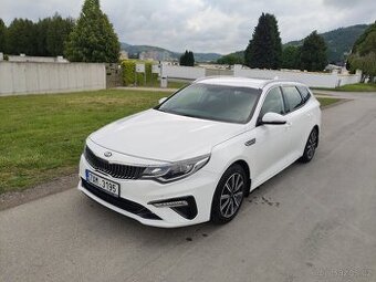 Kia Optima 1.6 CRDi  100 kW - původ ČR - serviska
