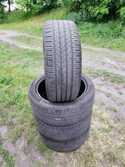 225/45/18 Continental