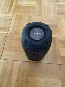 Niceboy reproduktor