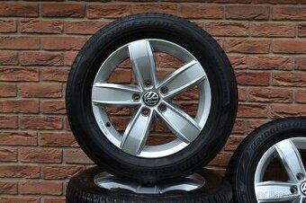 5x112 R16 Zimní sada Originál VW T-Roc + 205/60 R16