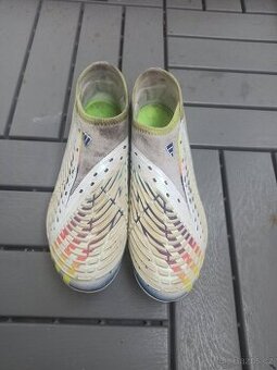 Kopačky Adidas predator