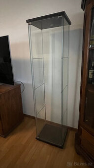 Skleněné skříně za odvoz - 1