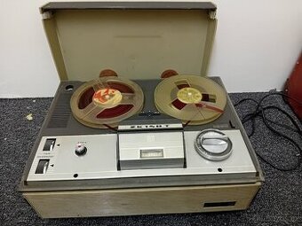 Magnetofon Unitra ZK140T