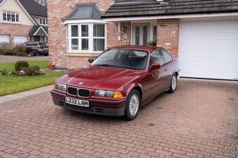 KOUPIM e36 318is coupe
