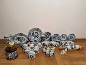 Porcelánová jídelní souprava cibuláky + mlýnek na kávu Lodos