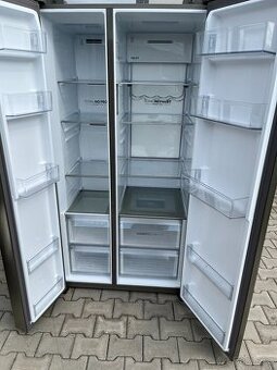 americká chladnička Haier HSW79F18ANMM třída A 143kw/rok