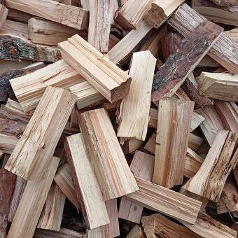 🔥 TOPTE LEVNĚ – palivové dřevo skladem 🔥