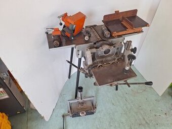 KDR 250 víceoperační stroj