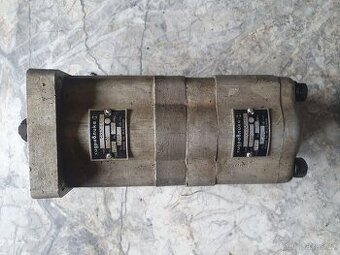 Dvojité hydraulické čerpadlo