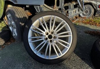 Ronall  5x98 R18 225/40 možno 5x100 s plovoucími šrouby