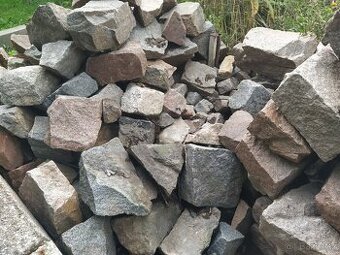 zulove kameny a kvadry