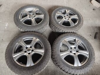 4x použitý alu disk Discovery 4