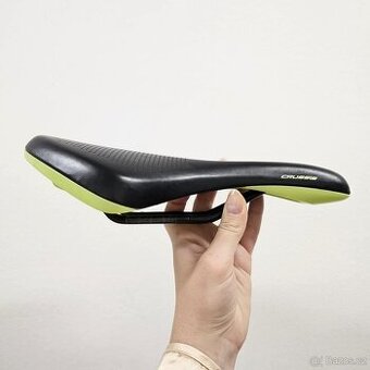 Sedlo SELLE ROYAL Crussis