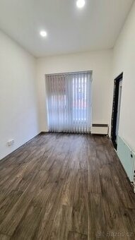 PRONÁJEM OBCHODNÍCH PROSTOR V CENTRU OPAVY