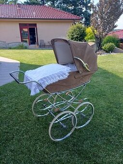 Retro kočárek MG - jediný v republice