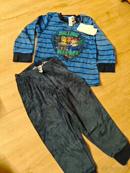 Nové semišové pyžamo vel.98/104 z C&A