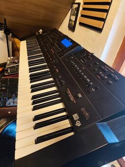 Roland G-800