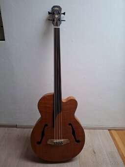 Nová bezpražcová basa