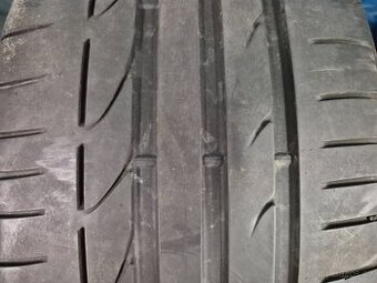 245/35 R18 BRIDGESTONE (4,5mm) č.16113/b8