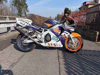 Honda Cbr 900 Rr sc33