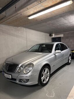 Mercedes E320 CDI W211