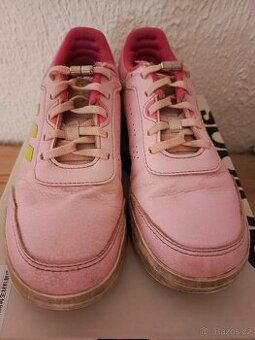 Tenisky adidas vel 36,5