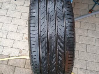 Letní pneu 235/50/18