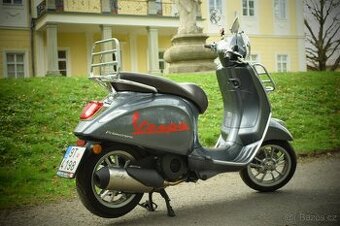 Vespa Primavera 125