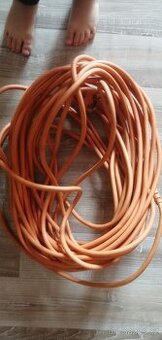 Prodlužovací kabel 20m