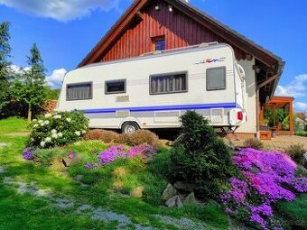 Karavan Hobby 560 Prestige WLU