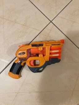 Nerf pistole