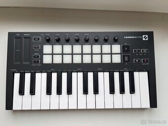 NOVATION Launchkey Mini MK3 - 1