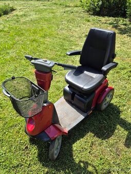 Čtyřkolový elektro skútr pro seniory