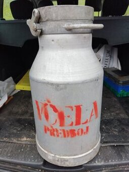 konve na med levně
