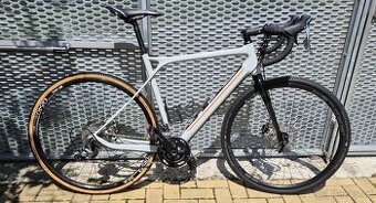 Karbonový gravel GT Grade - 1
