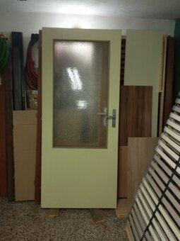 Prodám dveře levé 80 cm 2/3 sklo - 1