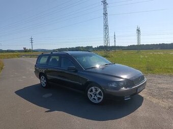 Volvo V70 P2 2.5 TDI 120 kW