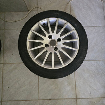 Prodám disky s pneu 195-50 r15