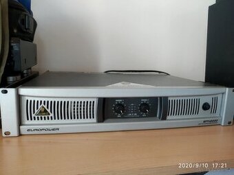 Zesilovač Berhinger EPX 2000
