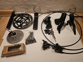 Prodám 12x2 hydraulický groupset