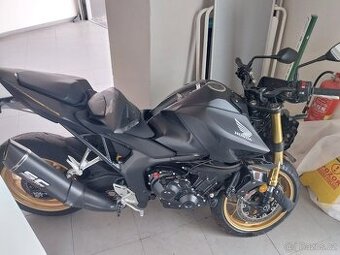 Honda CB1000 Hornet SP, nové 5/25-po nehodě 940km - 1