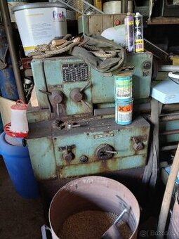 Soustruh SN 40/1500
