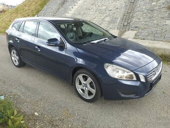 Volvo V50 1,6D 84KW BEZ KOROZE