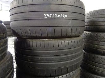 Letní pneu Pirelli P zero, 275/30/20, 2 ks, 4 mm