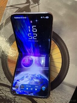 Prodám, vyměním Samsung Z Flip4