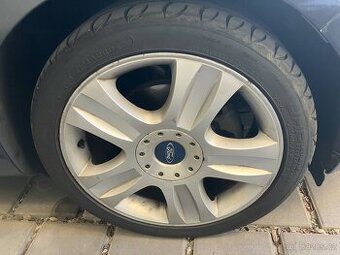 235/40 R18 UHP + Ford disky
