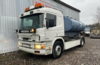 Scania P94-nosič kontejneru na splátky